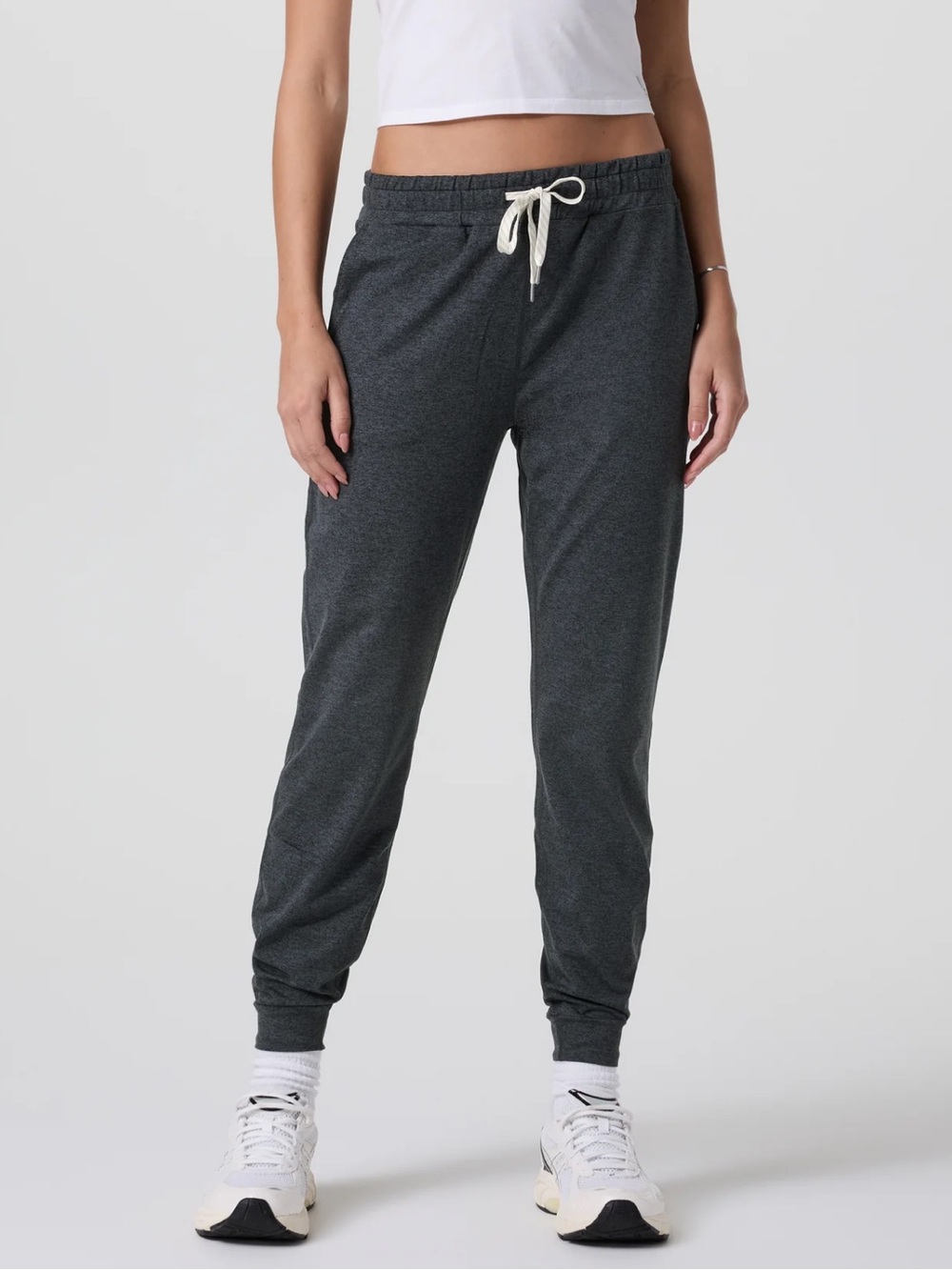 Vuori Charcoal heather performance Jogger Pants - Women